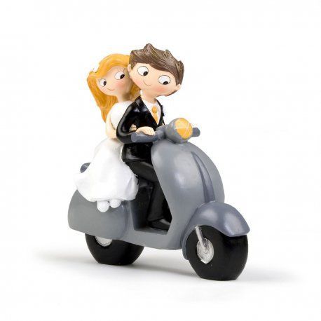 Figura tarta novios Vespa