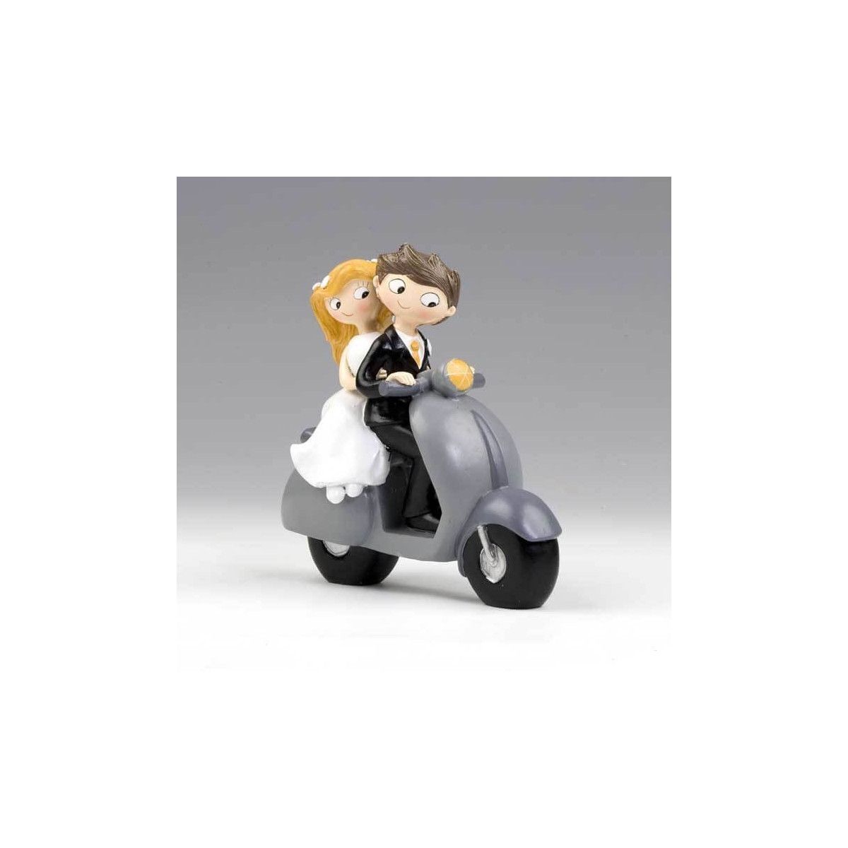 Figura Tarta novios en  vespa gris