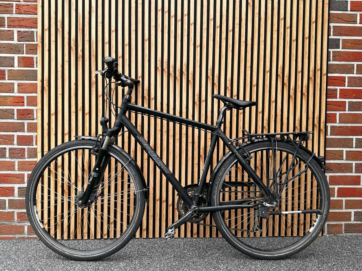 Steppenwolf 28 Zoll Herren Trekkingfahrrad 27-Gang mit Freilauf