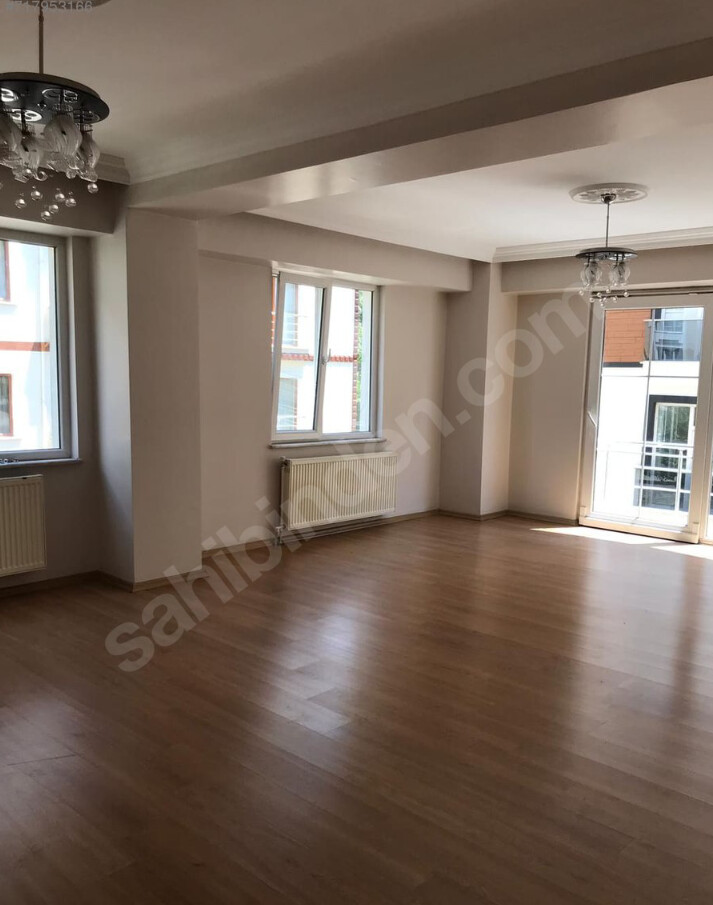 SATILIK 3 + 1  150 M2 DAİRE BOLU İZZET BAYSAL MH.