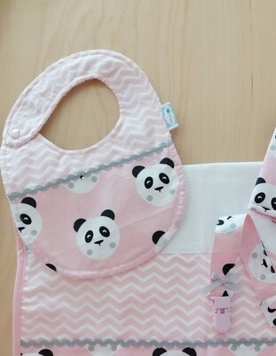 Babete panda rosa Babete panda rosa