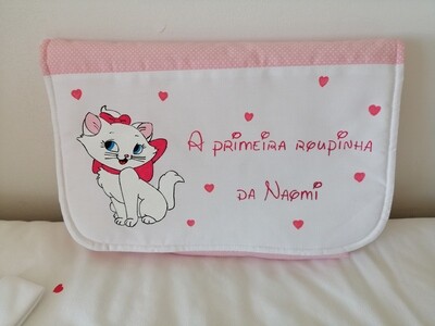 Saco primeira roupinha gata Marie