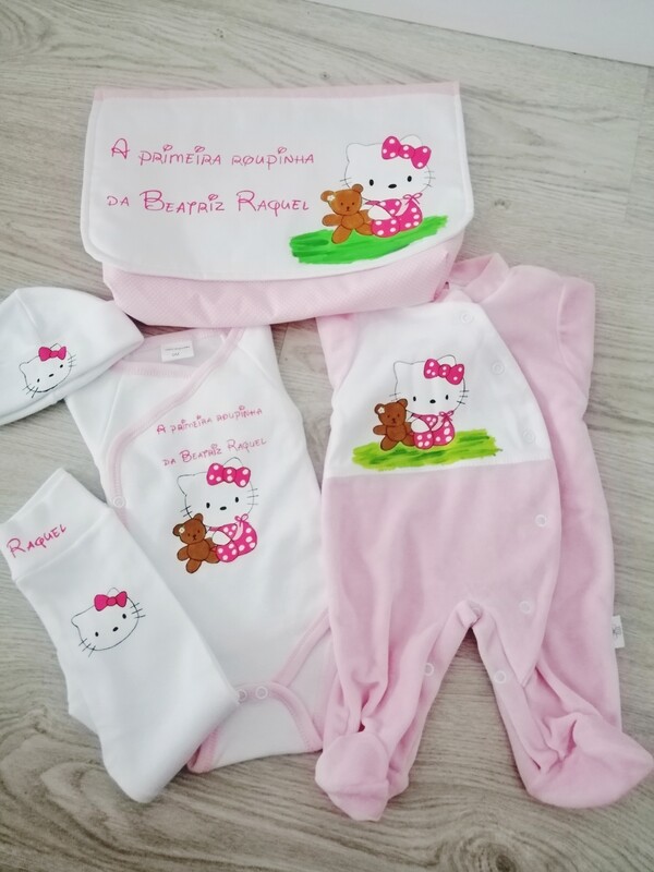 Conjunto primeira roupinha hello kity