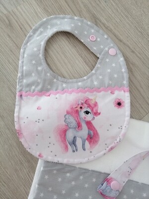 Babete unicórnio #2 Babete unicórnio #2