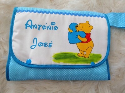 Bolsa porta tudo  winnie the pooh