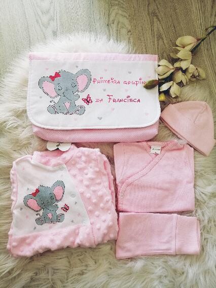 Conjunto primeira elefante bebé