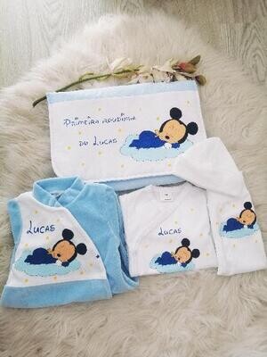 Conjunto primeira mickey na nuvem