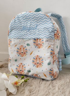 Mochila leão com juba(tecido ref. 195) Mochila leão com juba(tecido ref. 195)