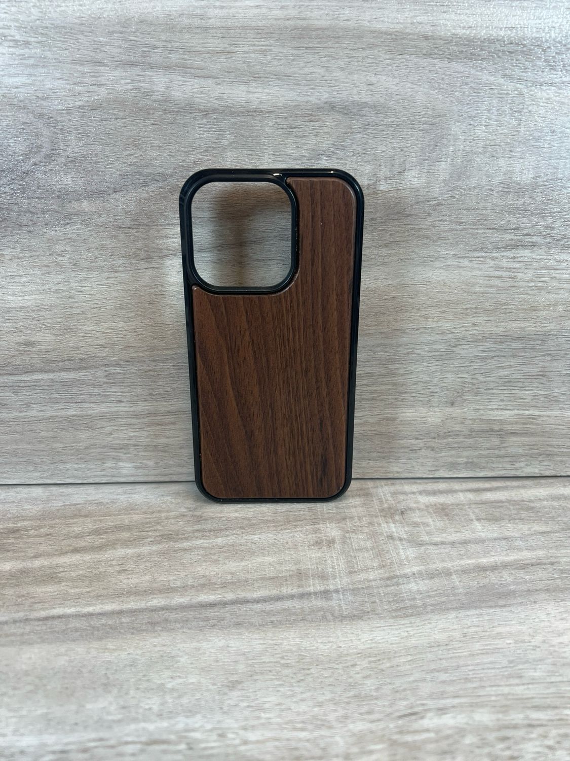iPhone 15 Pro (6.1&quot;) Walnut Case