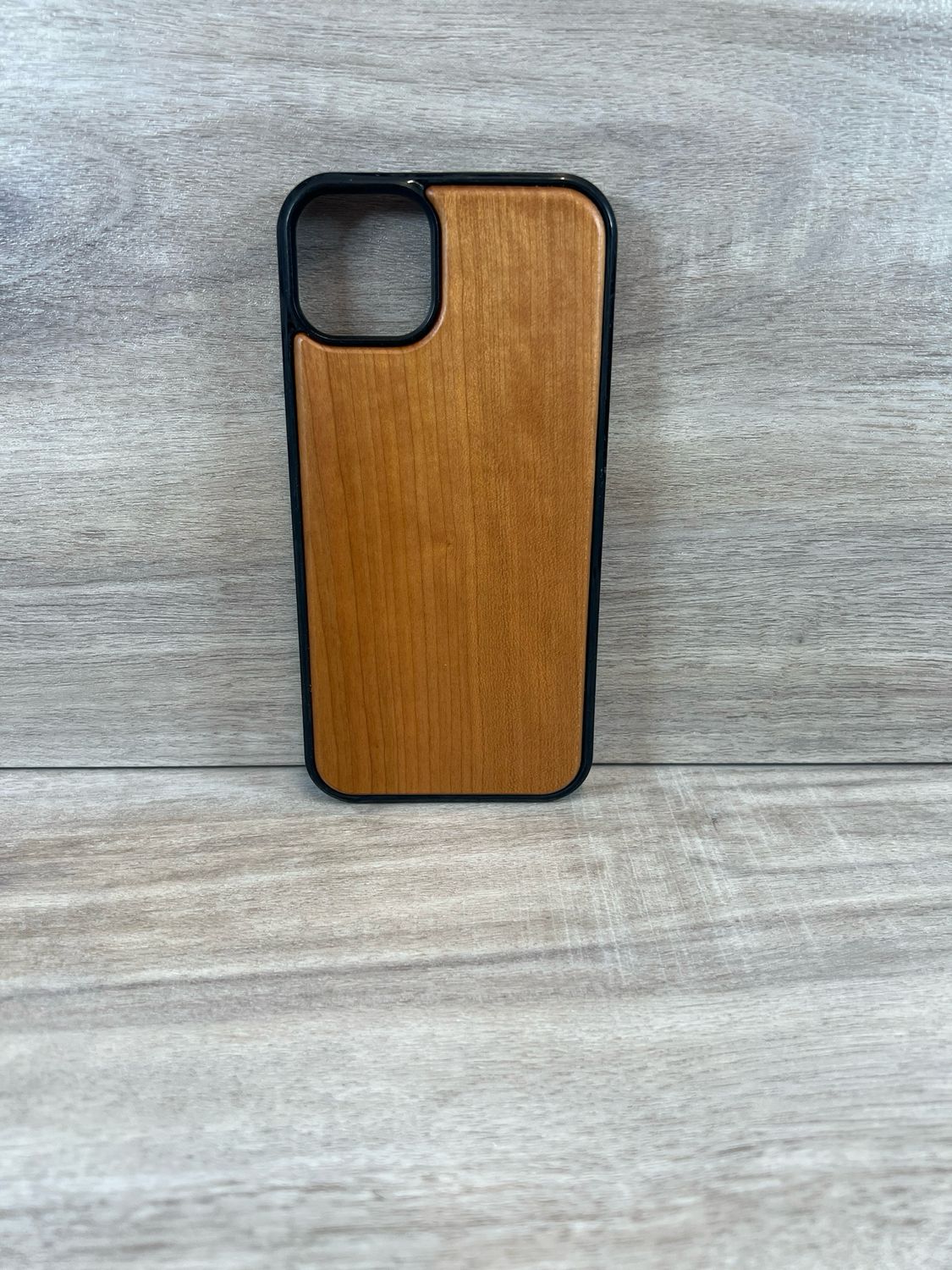 iPhone 14 Plus / iPhone 15 Plus (6.7&quot;) Cherry Case