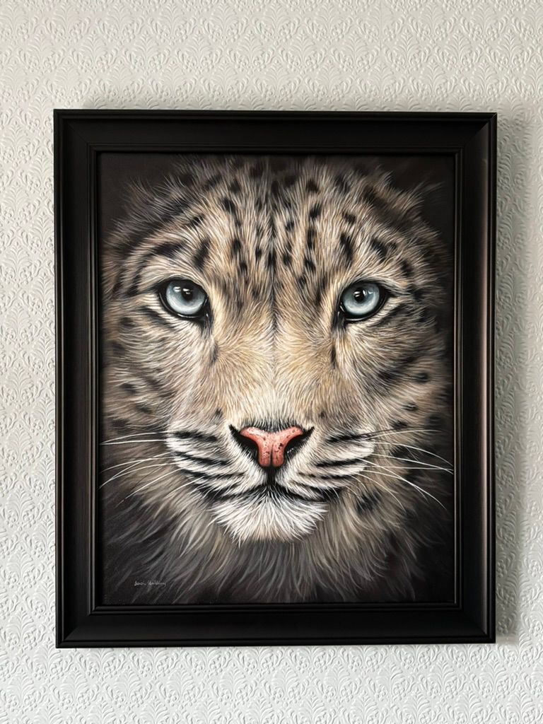 Snow Leopard original FRAMED oil painting. SALE