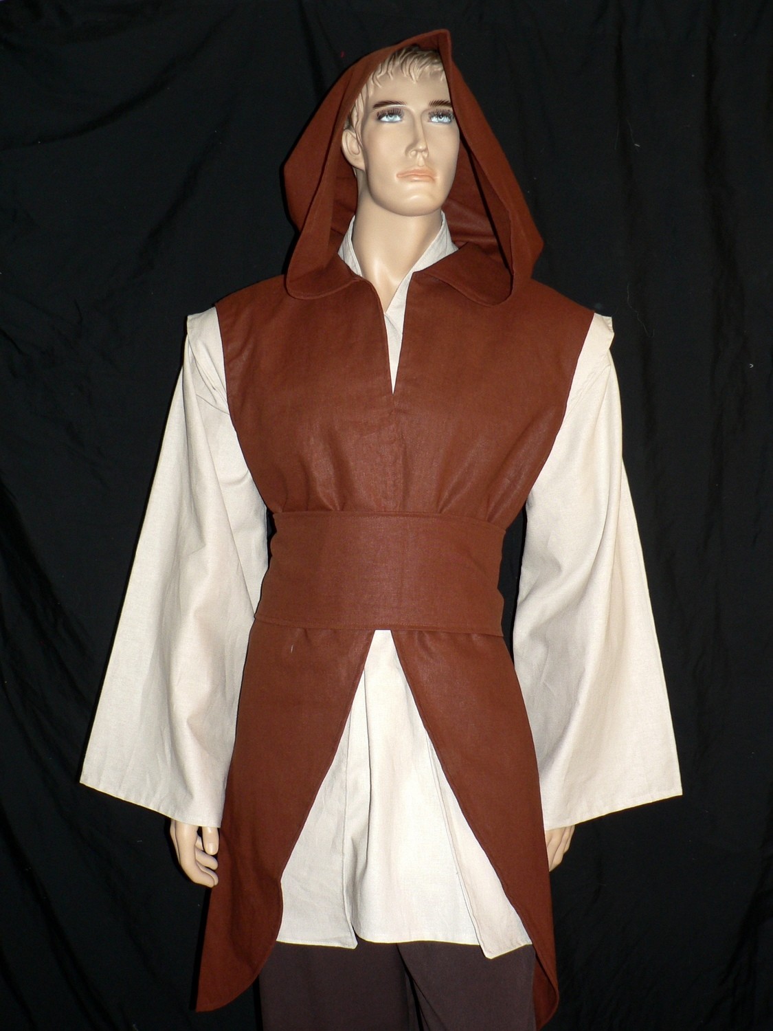 Ki Adi Mundi Costume