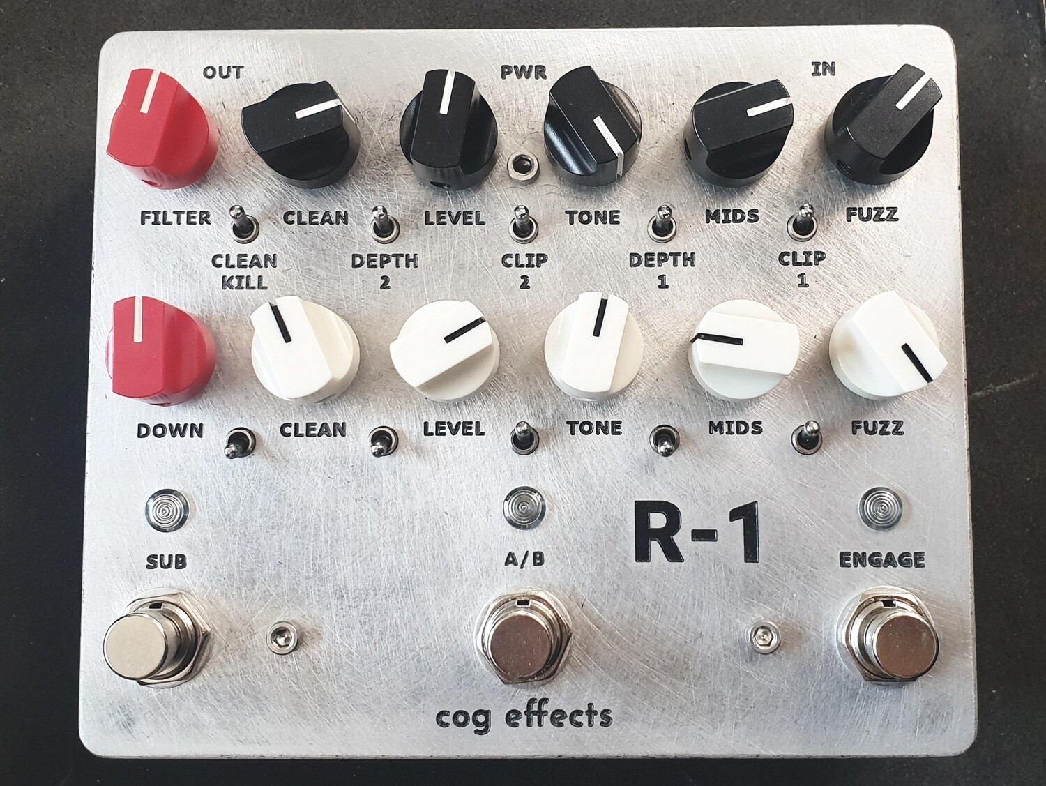 R-1 Fuzz Octave