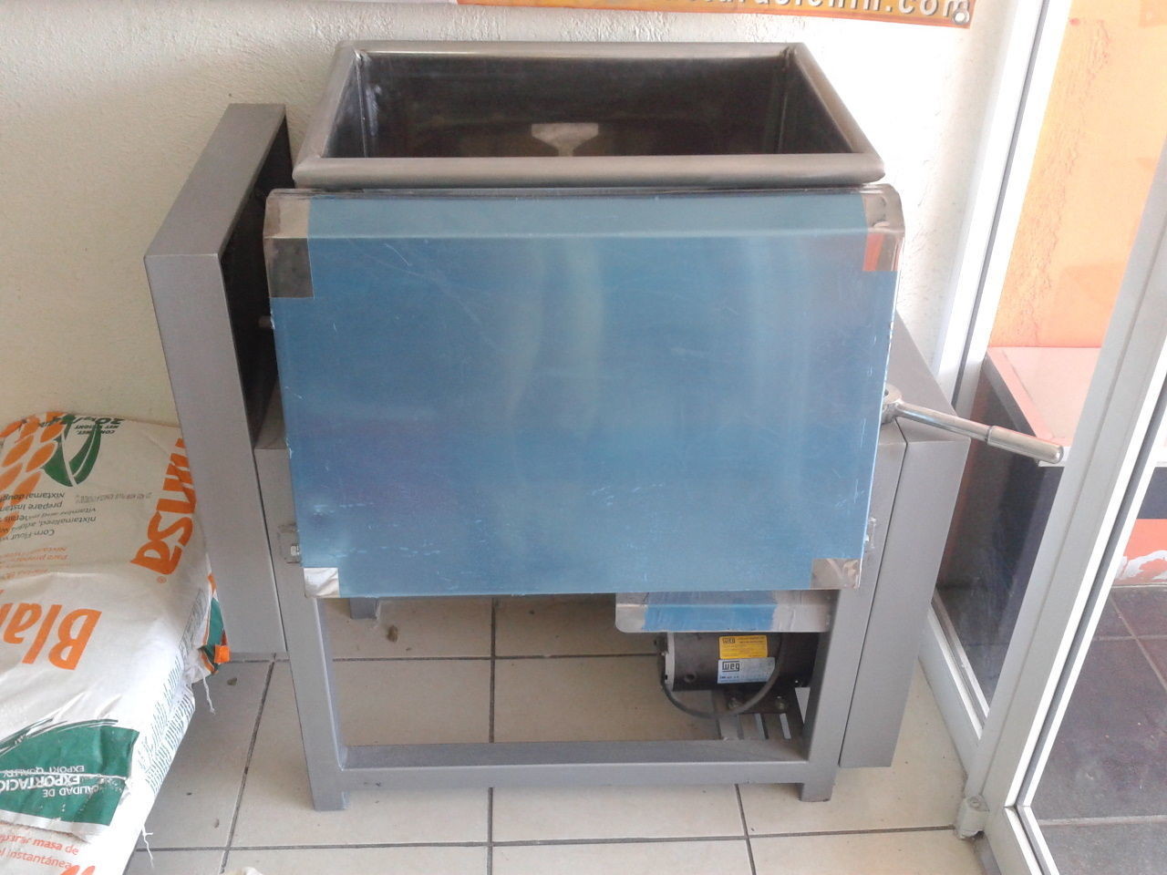 Dough Mixer