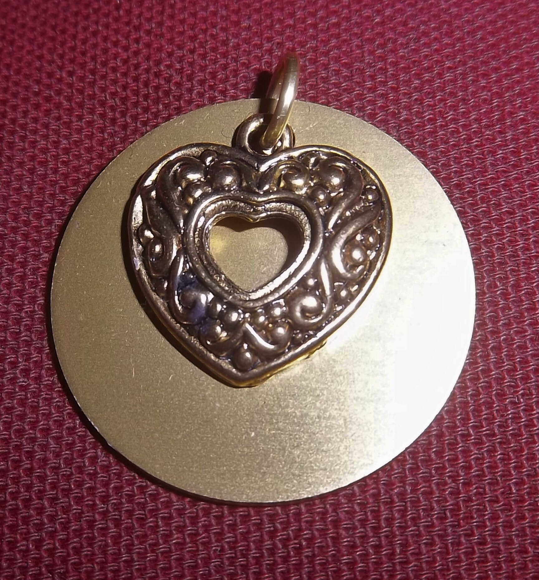 Gold Heart With Auric Disk 00016