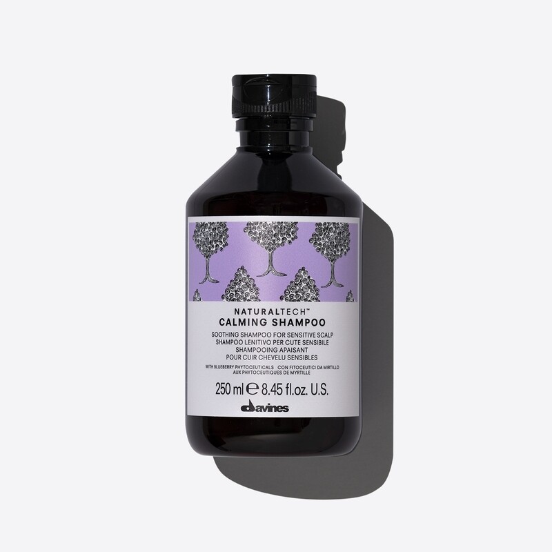 Davines Calming Shampoo 250 ml | Cuero Cabelludo Sensible Davines Calming Shampoo 250 ml | Cuero Cabelludo Sensible