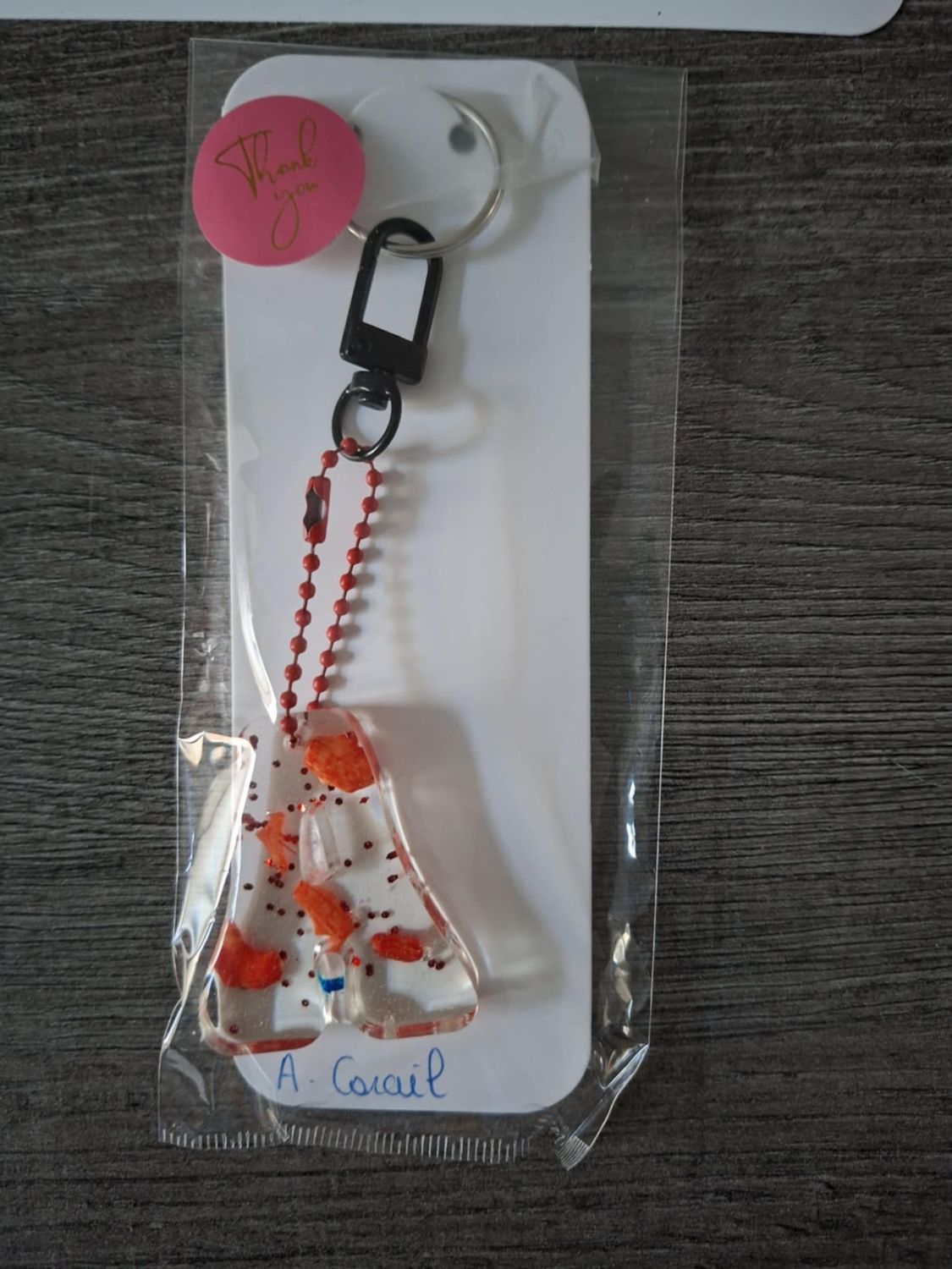 PORTE CLES LETTRE EN RESINE