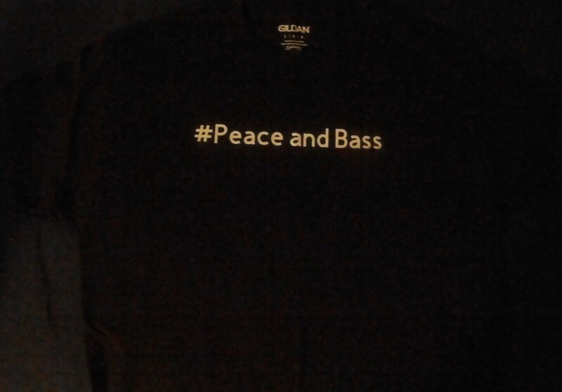 Peace and Bass No Glow (Basic) 