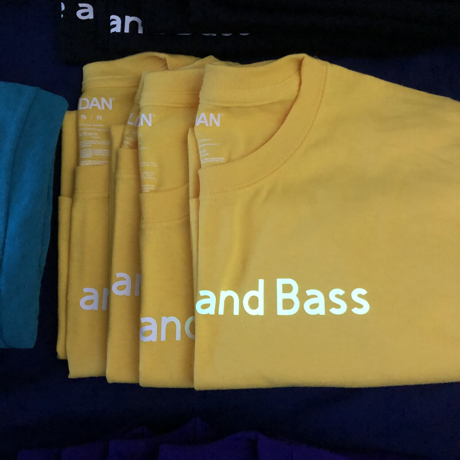 Peace And Bass Glow (Yellow) Peace And Bass Glow (Yellow)
