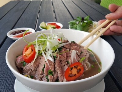 (PHO BO TAI) Vietnamese Beef Noodle Soup With Tenderloin