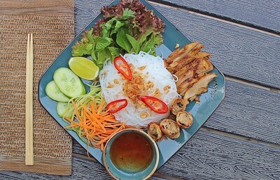 (BUN THIT NUONG) Dried Noodle