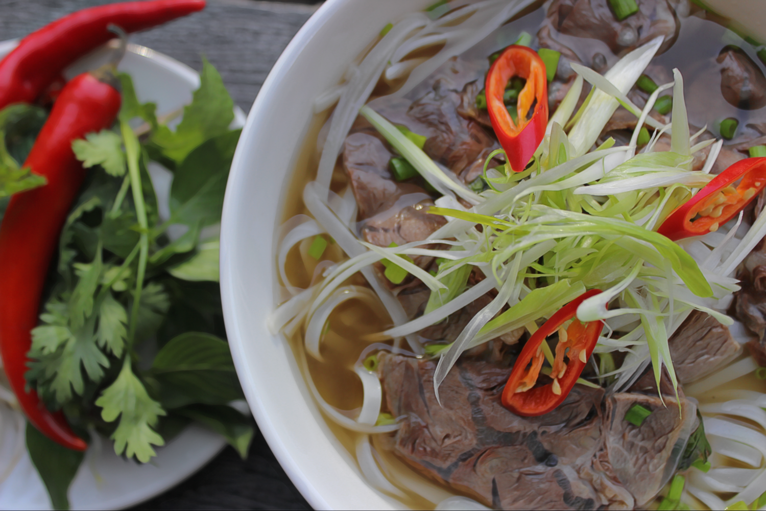 (PHO BO) Vietnamese Beef Noodle Soup