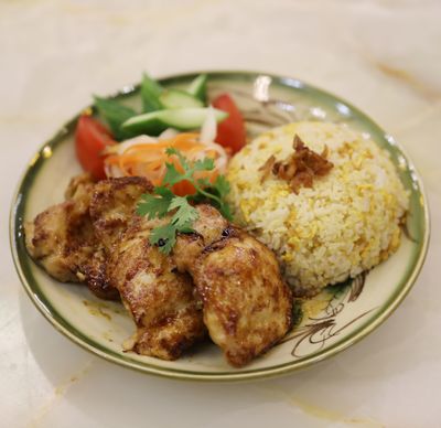 (COM GA HOI AN) Rice Plate With Grilled Chicke In Hoi An Style