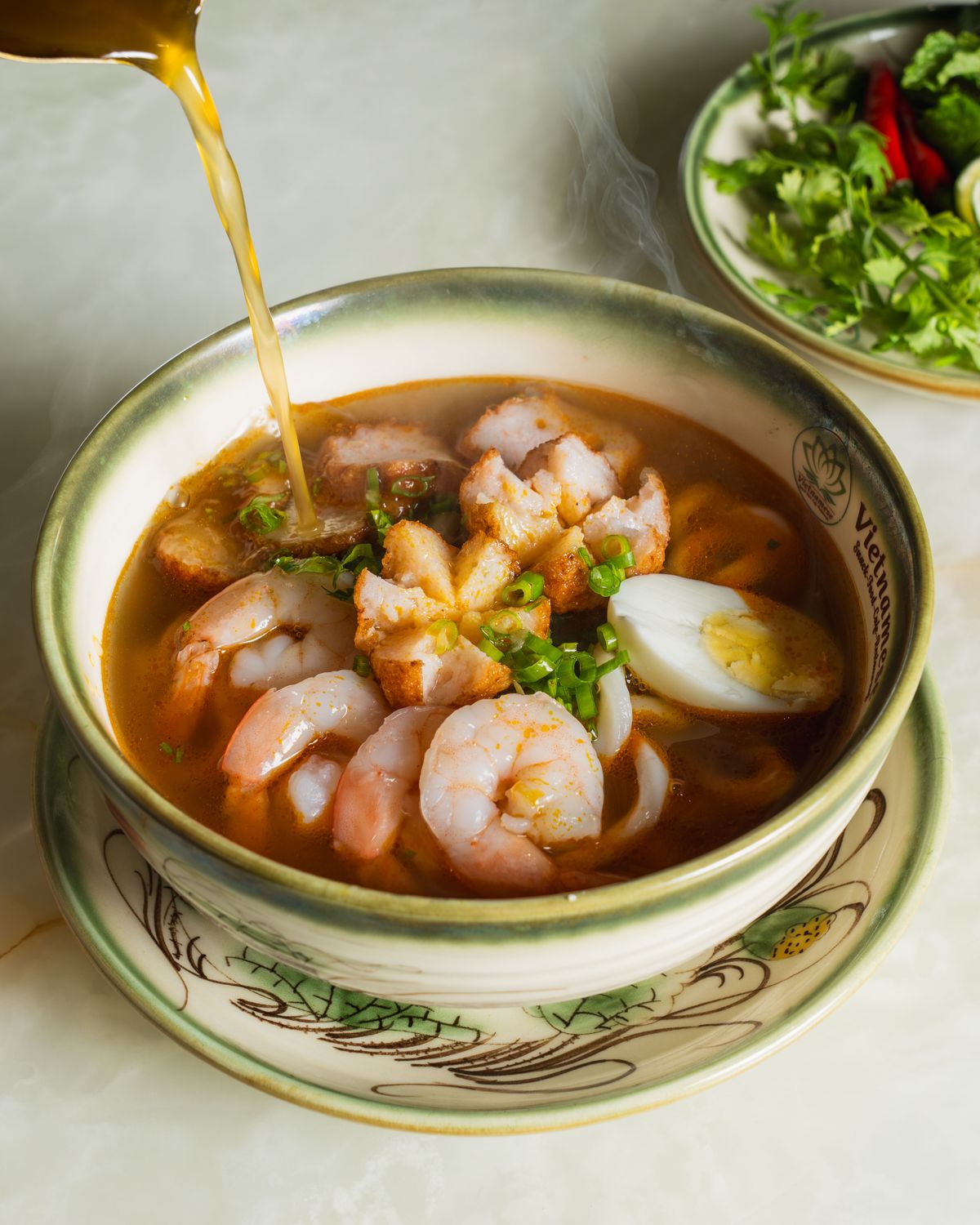 (BANH CANH)  Vietnamese Thick Noodle Soup
