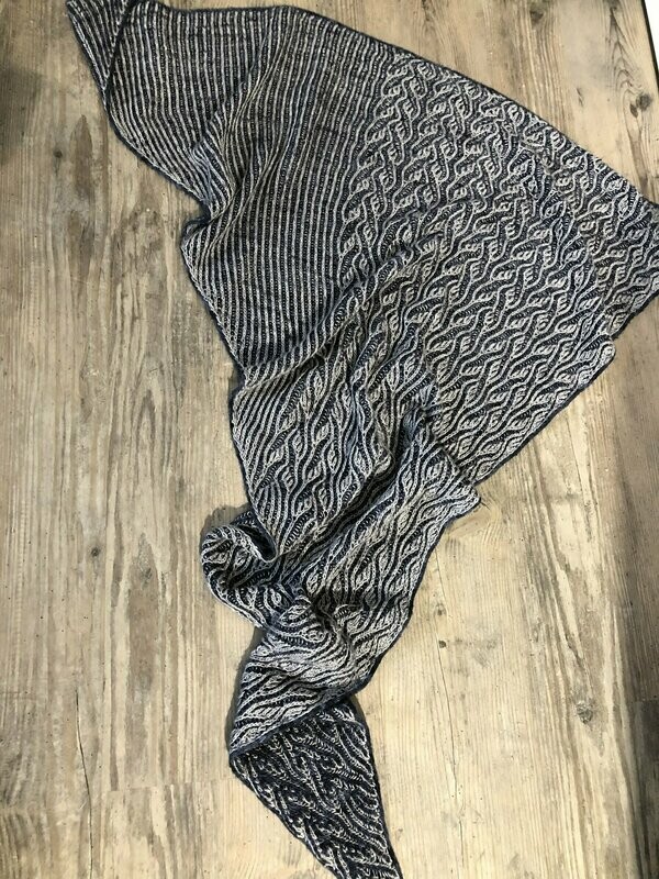 A8 Strickanleitung Tuch" Ranke"  Gestrickt in Merino Singles