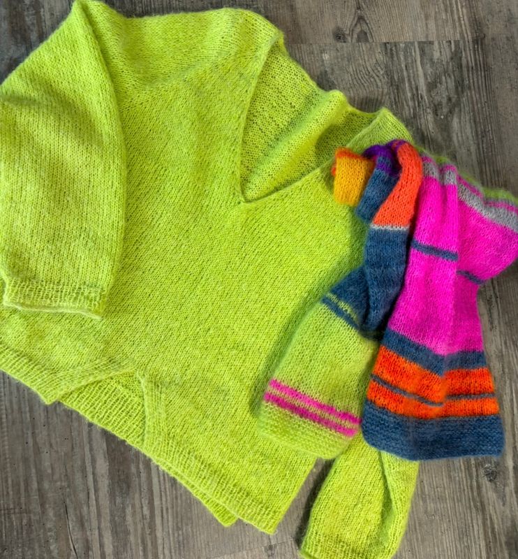 Garnpaket Garnpaket " Fluffy" Fb. grün incl Strickanleitung