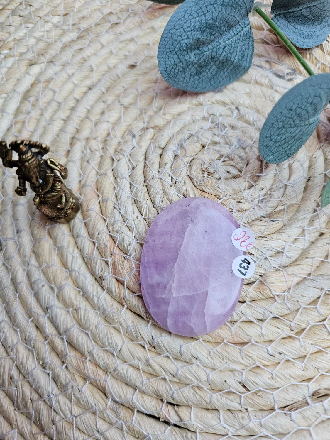 Cabochon en kunzite n 437