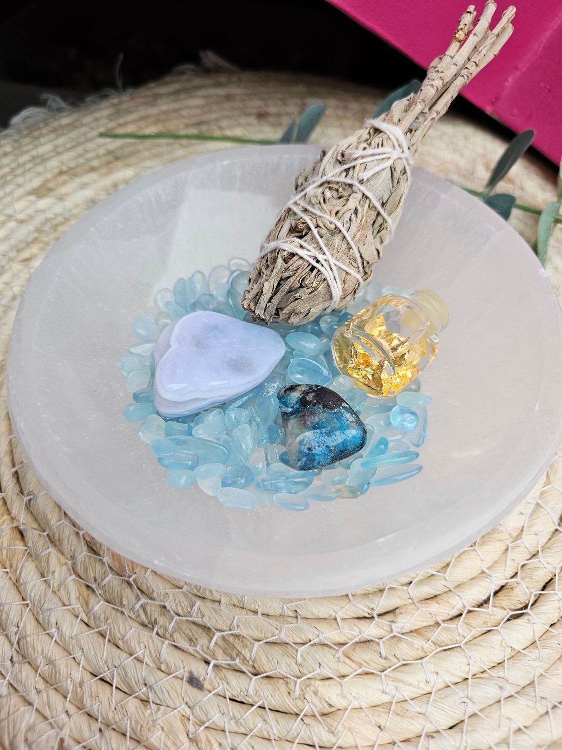 Coupelle chakra gorge,  communication,  savoir dire les choses 