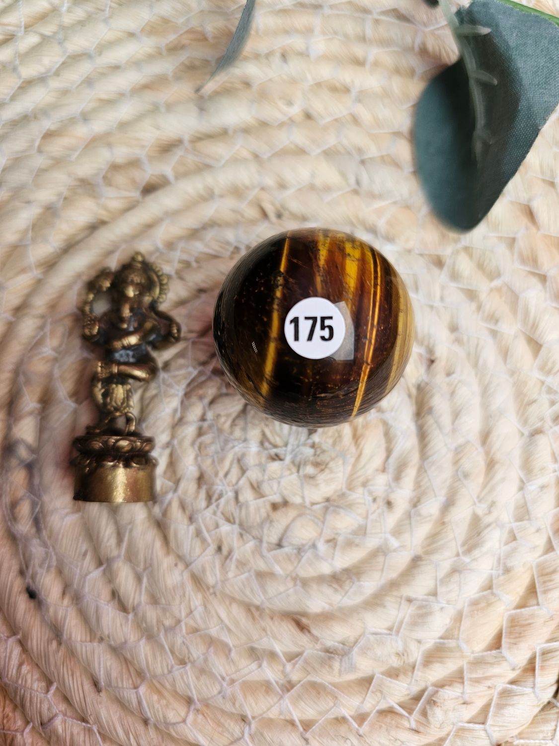 Sphère en oeil de tigre  n°175
