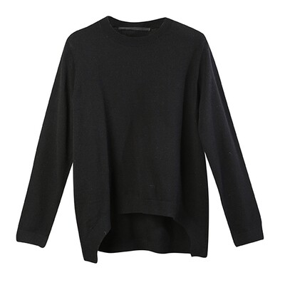 Curve Hem Round Neckline Sweater - Black Curve Hem Round Neckline Sweater - Black