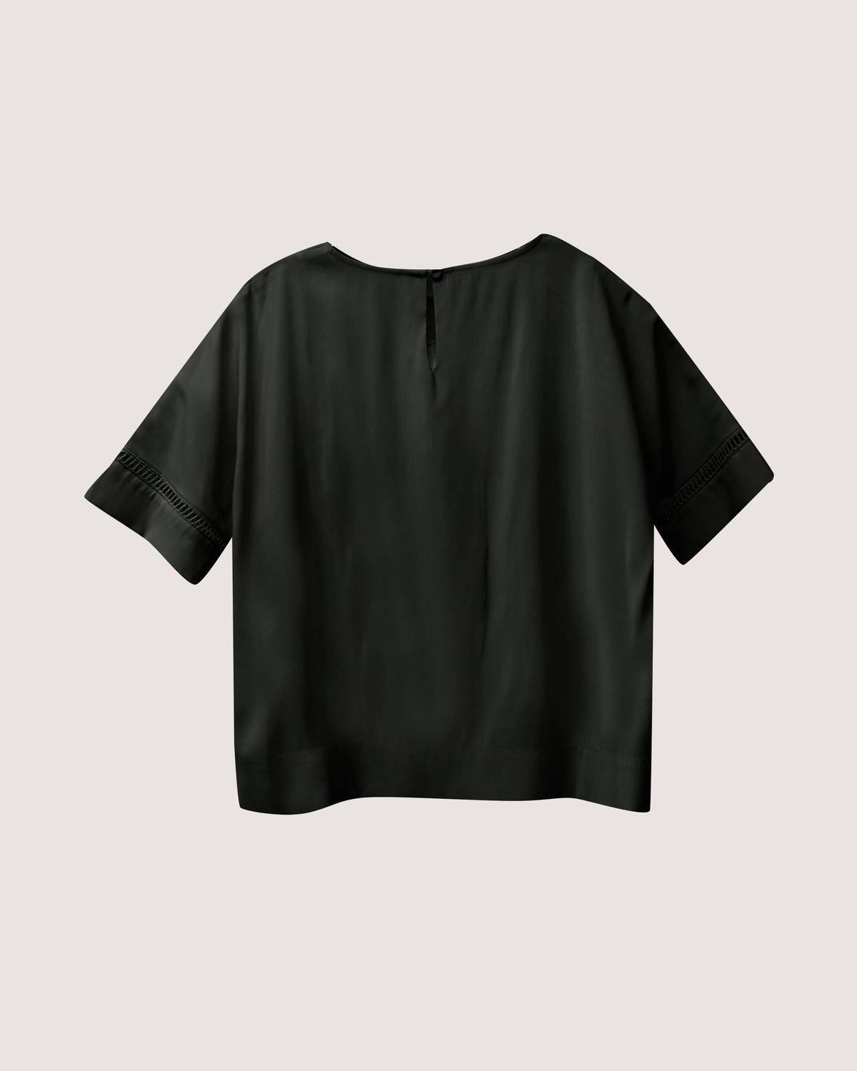 EYELET TRIM TOP - BLACK