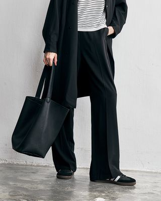 ELASTIC WAISTBAND PANTS - BLACK