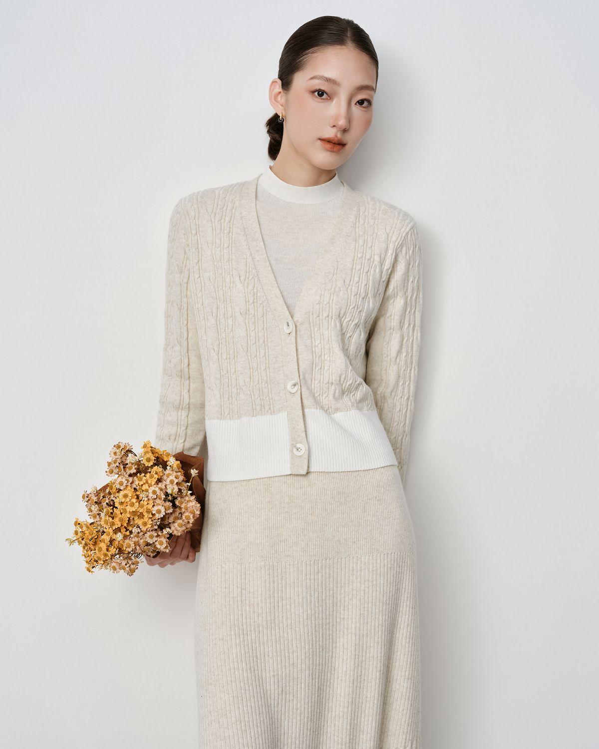 CABLE-KNIT CARDIGAN - SHEEP