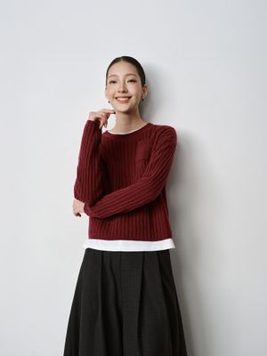 POCKET DETAIL KNIT TOP - RED BEAN