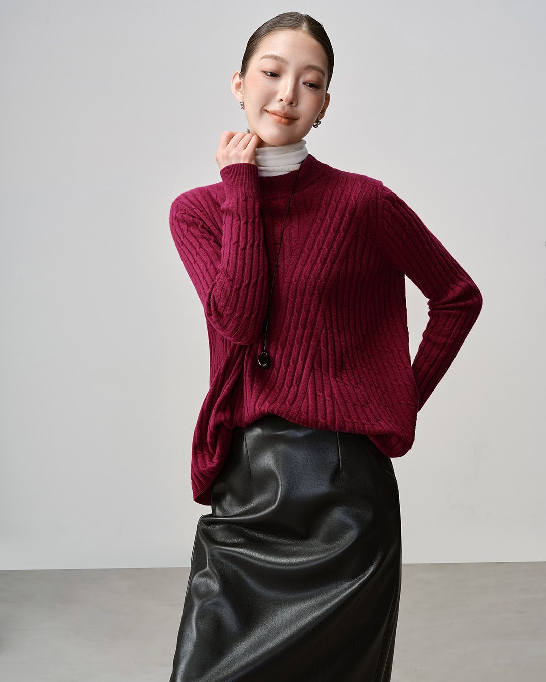 A-LINE CABLE KNIT TOP - RED BEAN