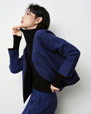 BOX CUT KNITTED COAT - ELECTRIC BLUE