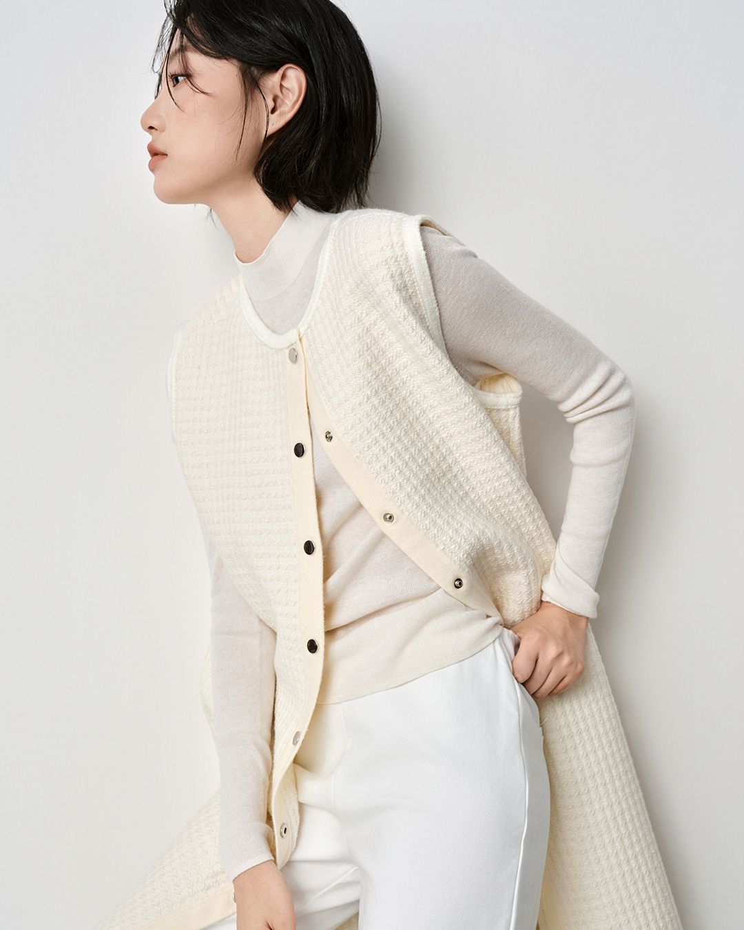 BUTTON DETAIL SLEEVELESS DRESS - EGGSHELL