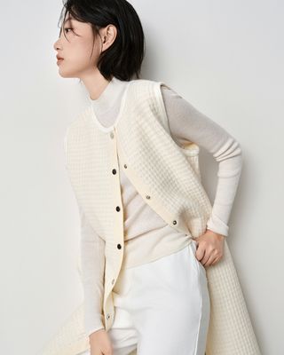 BUTTON DETAIL SLEEVELESS DRESS - EGGSHELL