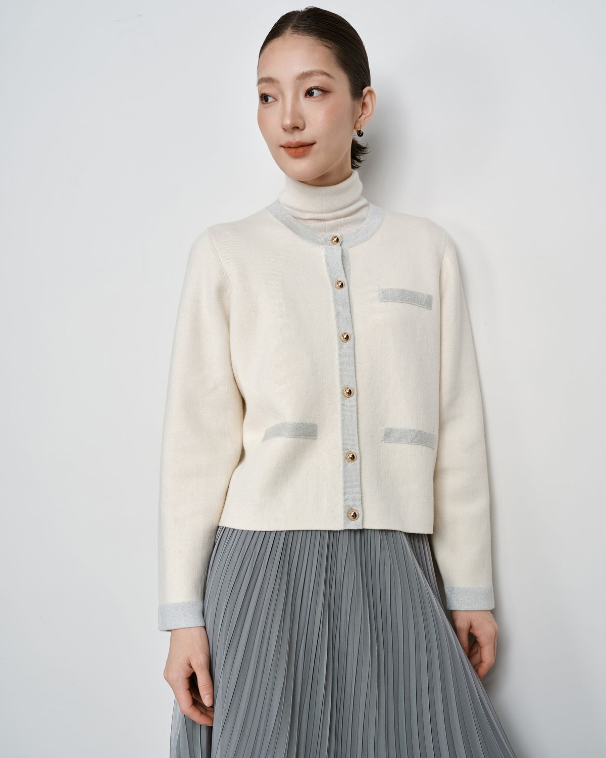 METALLIC TRIM KNITTED JACKET - PEARL / LHG
