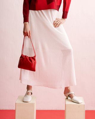 KNITTED FLARE SKIRT - EGGSHELL