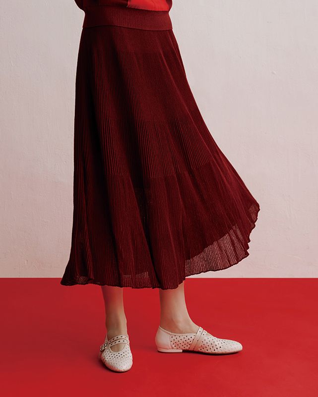 KNITTED FLARE SKIRT - RED BEAN