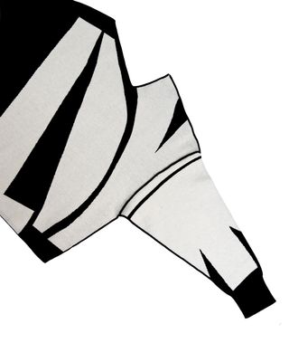 L-O-V-E REVERSIBLE BATWING TOP - BLACK/EGGSHELL