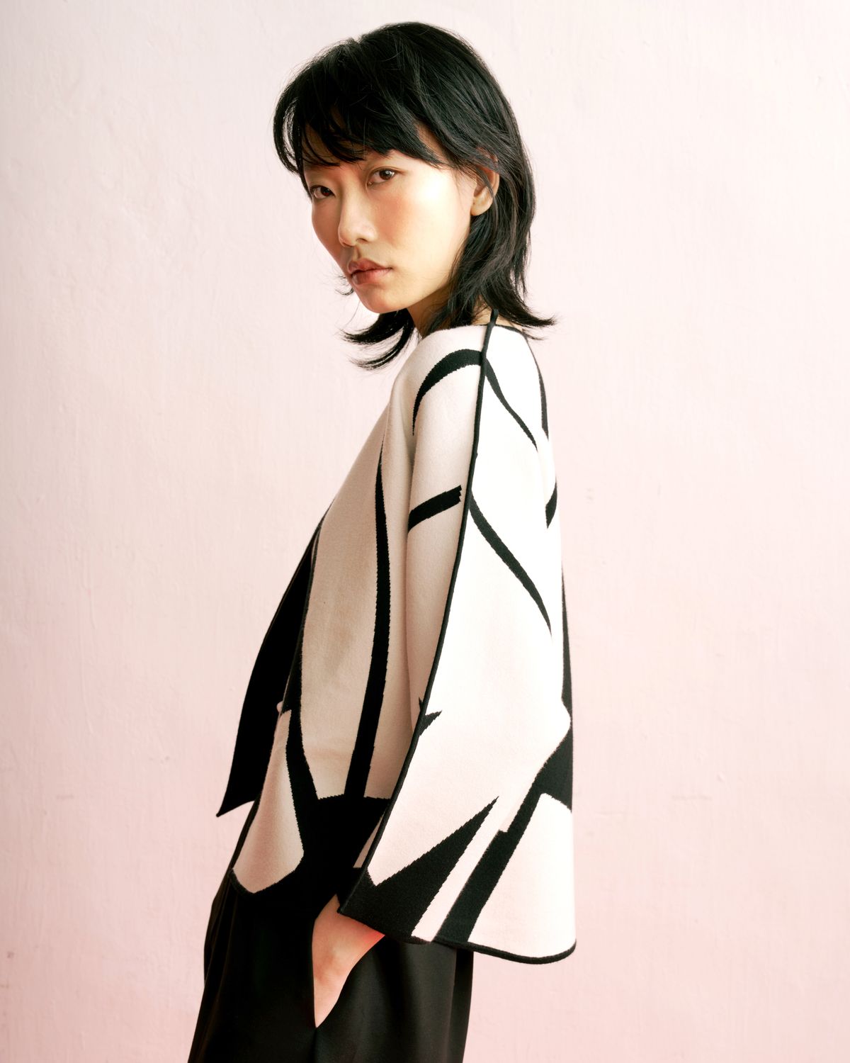 L-O-V-E REVERSIBLE KNITTED JACKET - BLACK/EGGSHELL