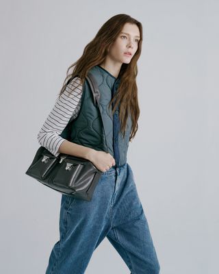 LIGHT WEIGHT QUILTED VEST - BASIL