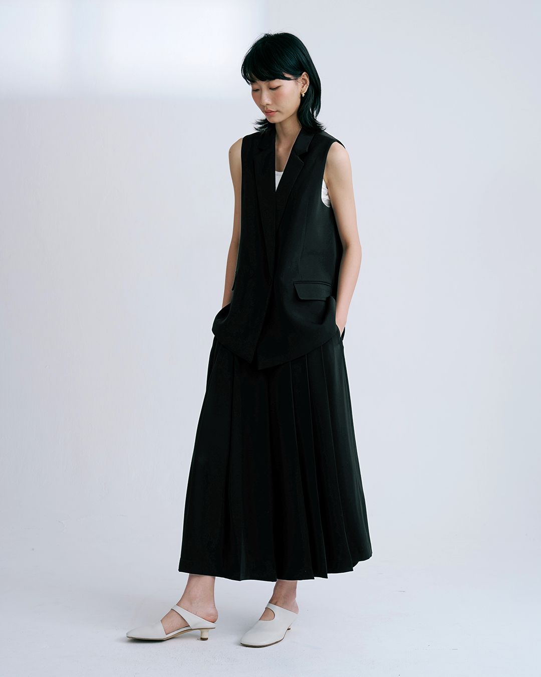 A-LINE PLEATED CULOTTES - BLACK