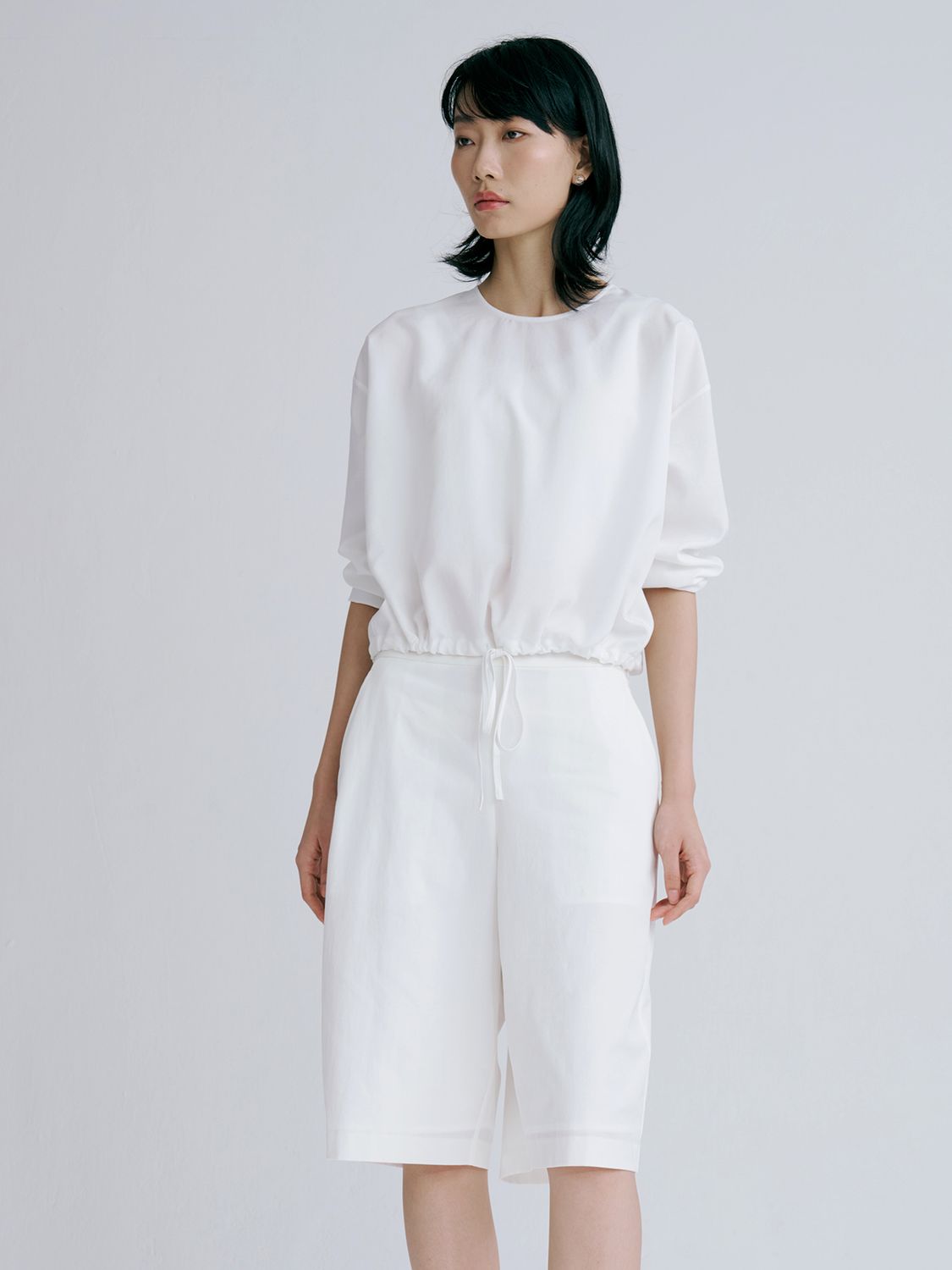 DRAWSTRING HEM CROPPED TOP - EGGSHELL